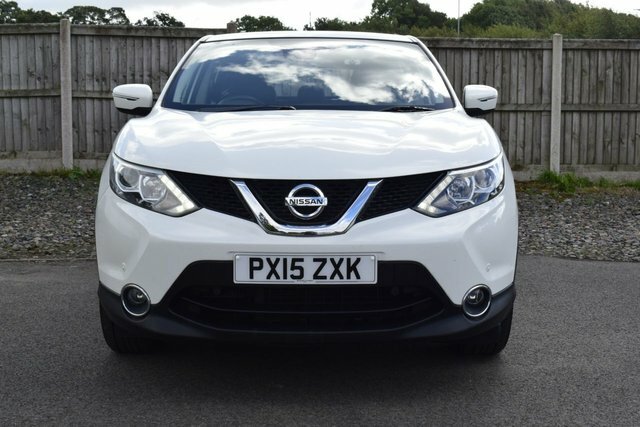 Nissan Qashqai 1.5 Dci Acenta Suv 2Wd Euro 5 S White