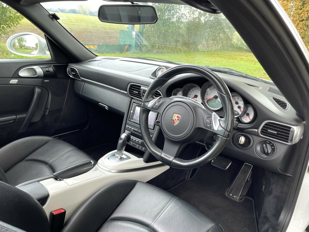 Porsche 911 Coupe Black #17
