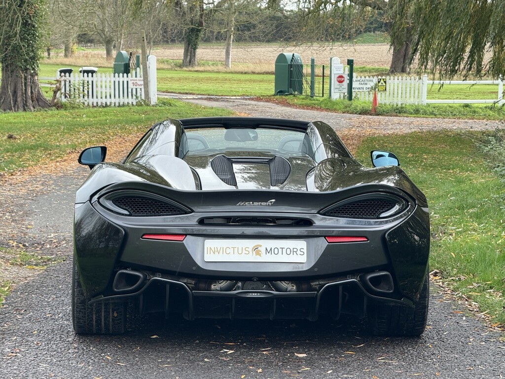 McLaren 570S 3.8L Null White #17