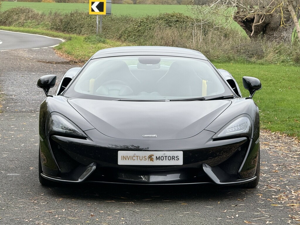 McLaren 570S 3.8L Null White #18
