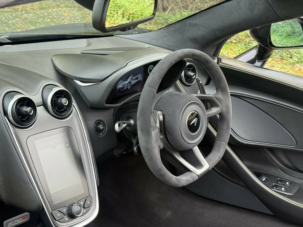 McLaren 570S 3.8L Null White #30