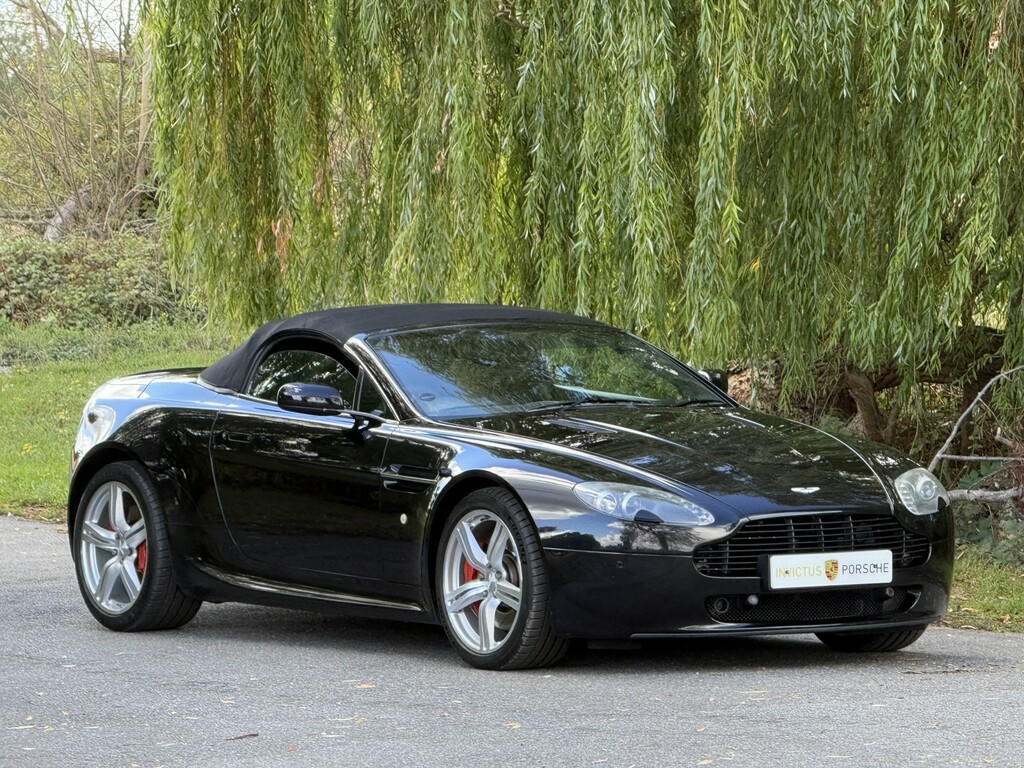Aston Martin Vantage 4.7 V8 Black #4