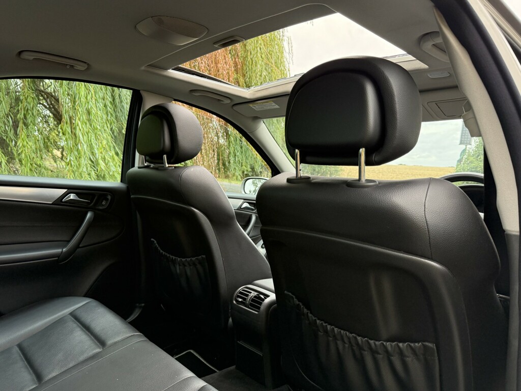 Mercedes-Benz C Class Silver #24