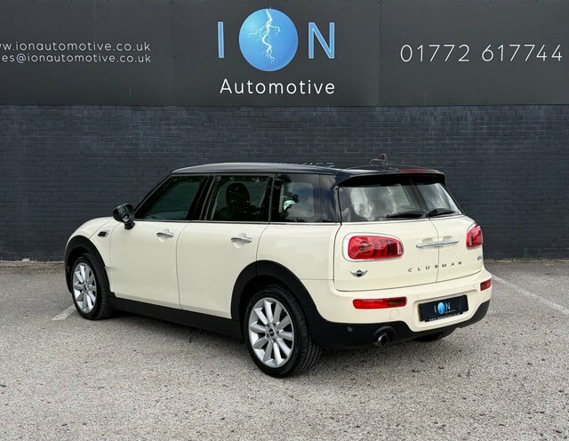 Mini Clubman  Black #9