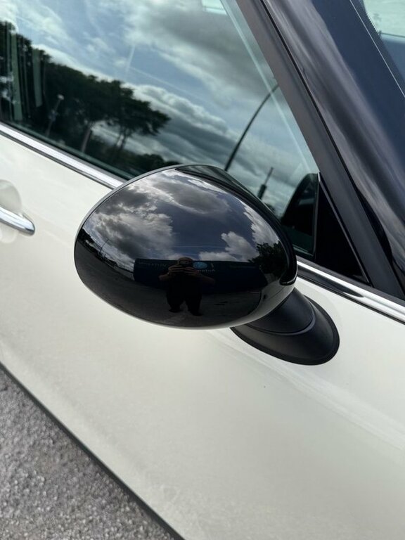 Mini Clubman  Black #11