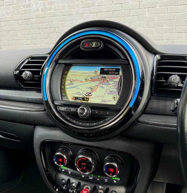 Mini Clubman  Black #24