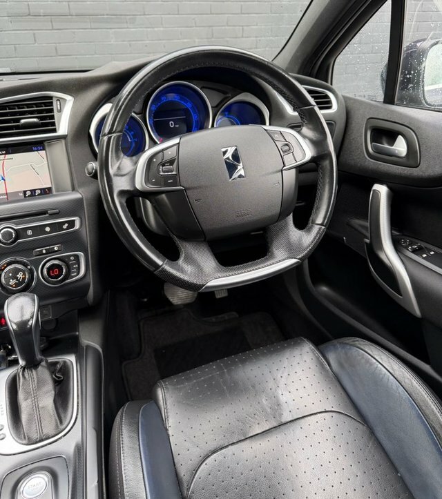 DS DS 4 2.0 Bluehdi Prestige White #18