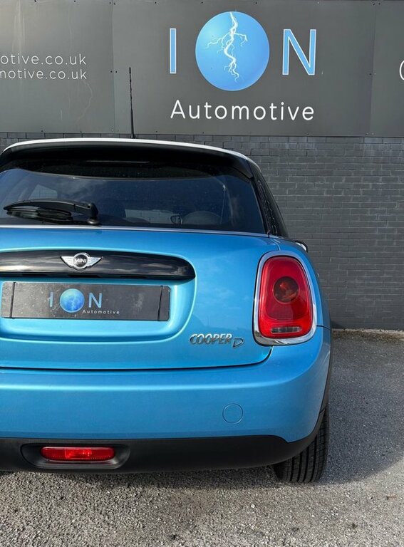 Mini Hatch 1.5 Cooper D 20 Tax XL Nav Chili Pack Blue #3