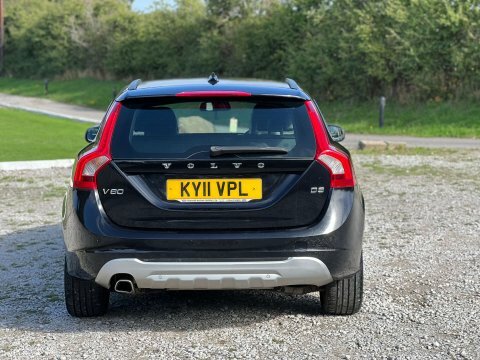 Volvo V60 2.0 V60 Se Black #5