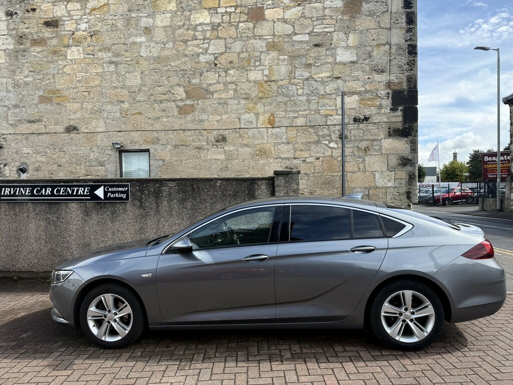 Vauxhall Insignia Hatchback 1.6 Turbo D Ecotec Tech Line Nav 2017 VU67FSK Grey #5
