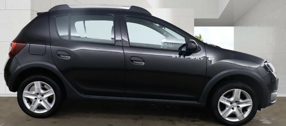 Dacia Sandero Stepway Hatchback 1.5 Stepway Laureate Dci 90 2015 SP15WJZ Black #3