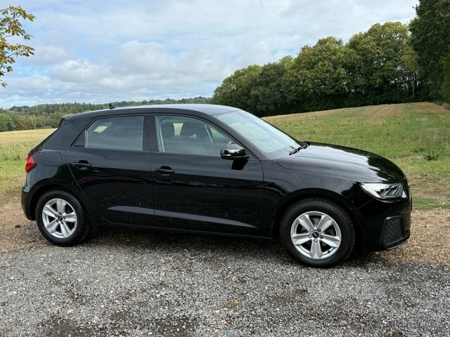 Audi A1 2021 1.0 Tfsi 25 Technik Sportback S Tr Black #3