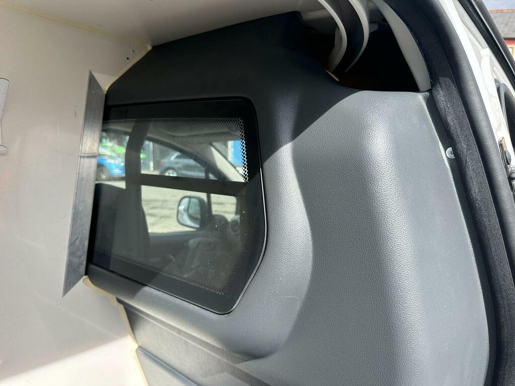 Citroen Berlingo  Silver #40