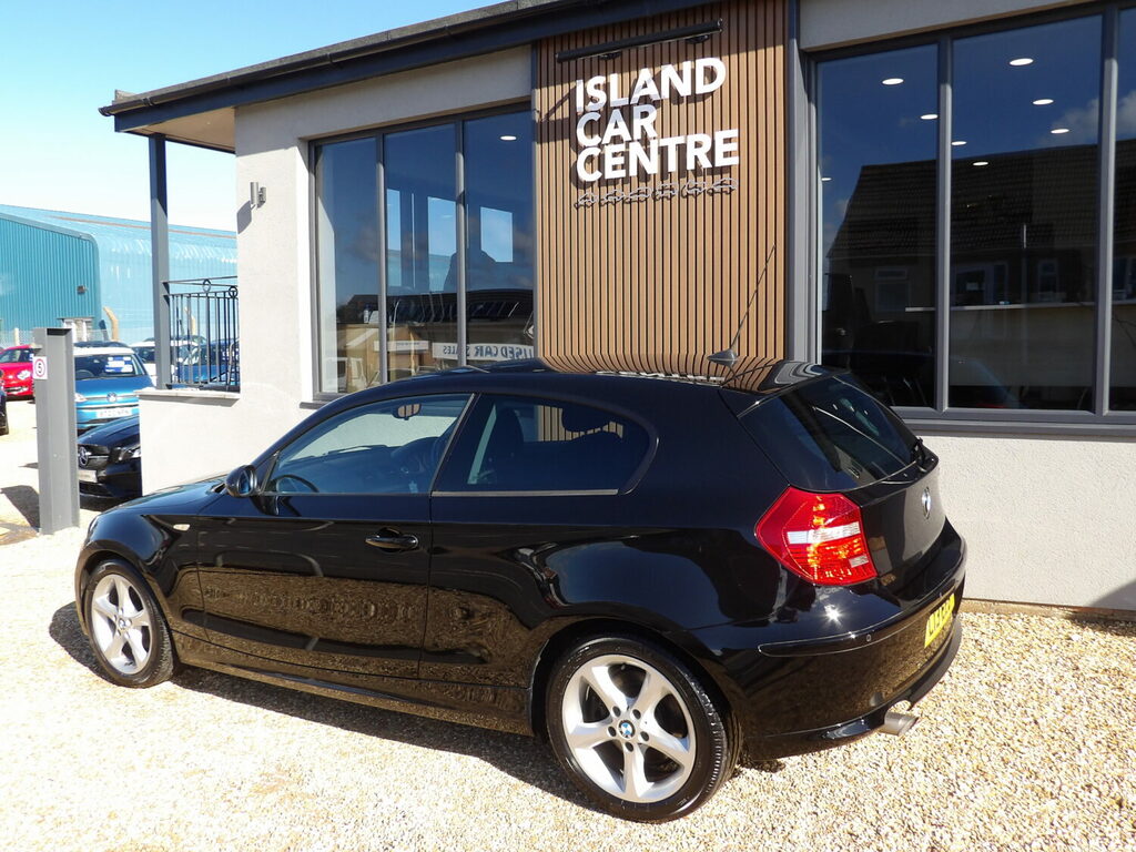 BMW 1 Series 2.0 118D M White #4