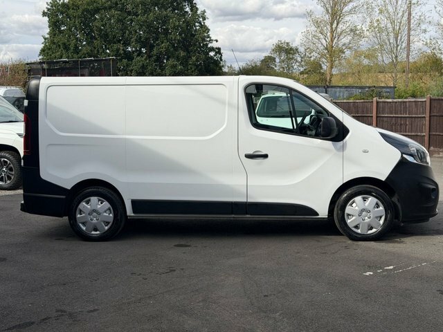 Vauxhall Vivaro 1.6 Cdti 2900 Biturbo Ecotec Panel Van White #5