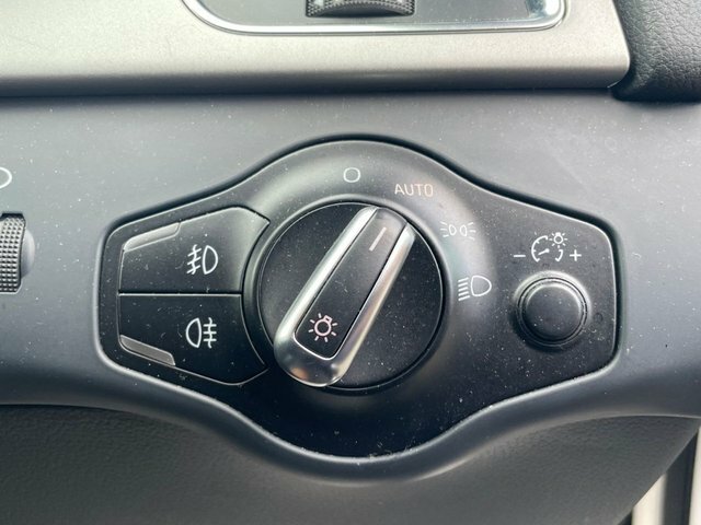 Audi A4 2.0 Tdi Executive S Line Multitronic Euro 4 Black #27