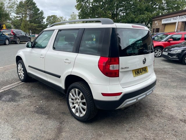 Skoda Yeti 1.2 Tsi Elegance Suv Euro 5 105 White #5