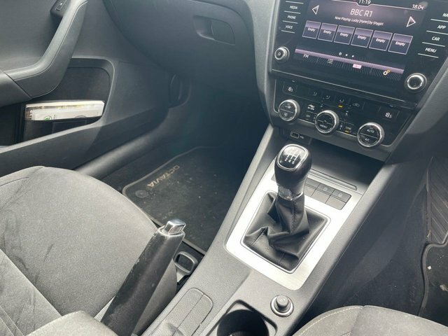 Skoda Octavia 2.0 Tsi 245 Vrs Dsg Black Pack Blue #20