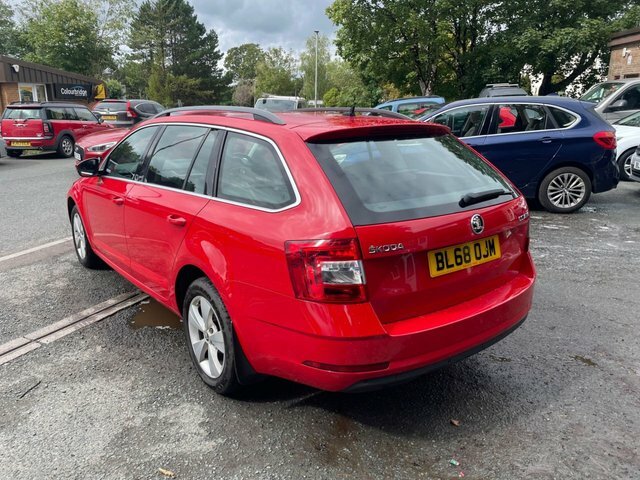 Skoda Octavia 1.0 Tsi Gpf Se Technology Estate Red #6
