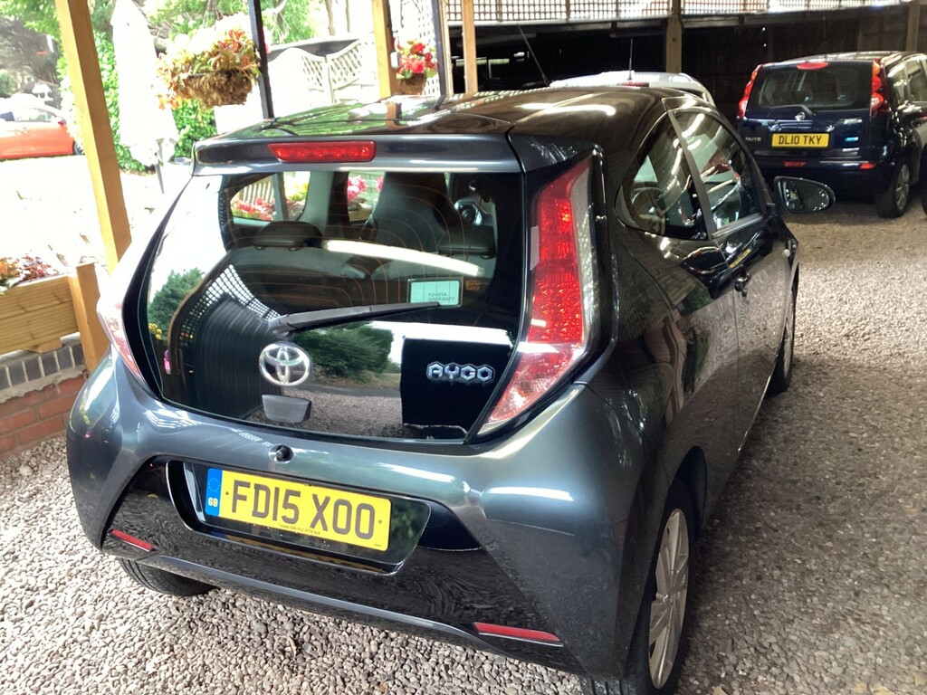 Toyota Aygo 1.0 Vvt-i X-pression Grey #4