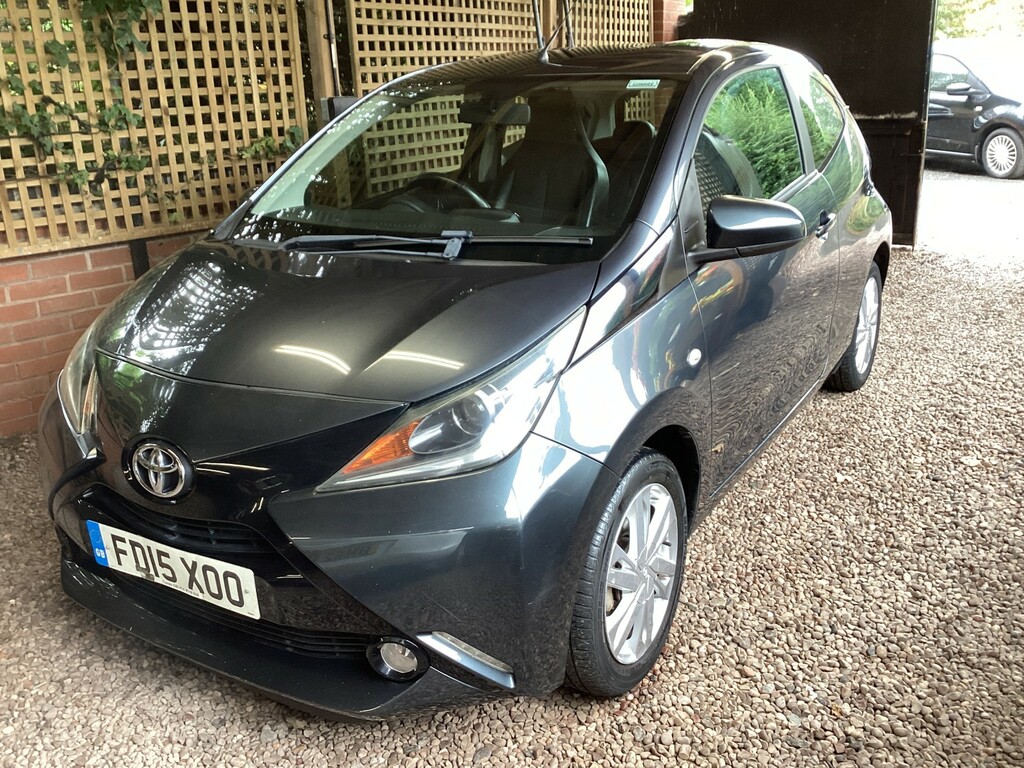 Toyota Aygo 1.0 Vvt-i X-pression Grey #2