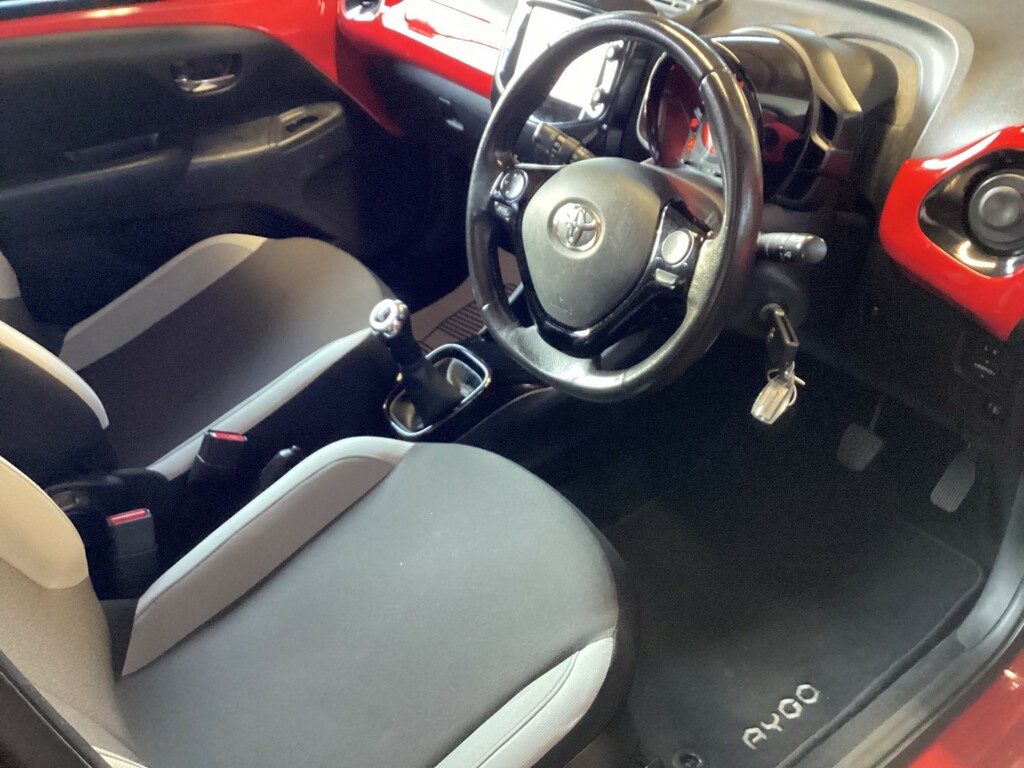 Toyota Aygo Hatchback Grey #7