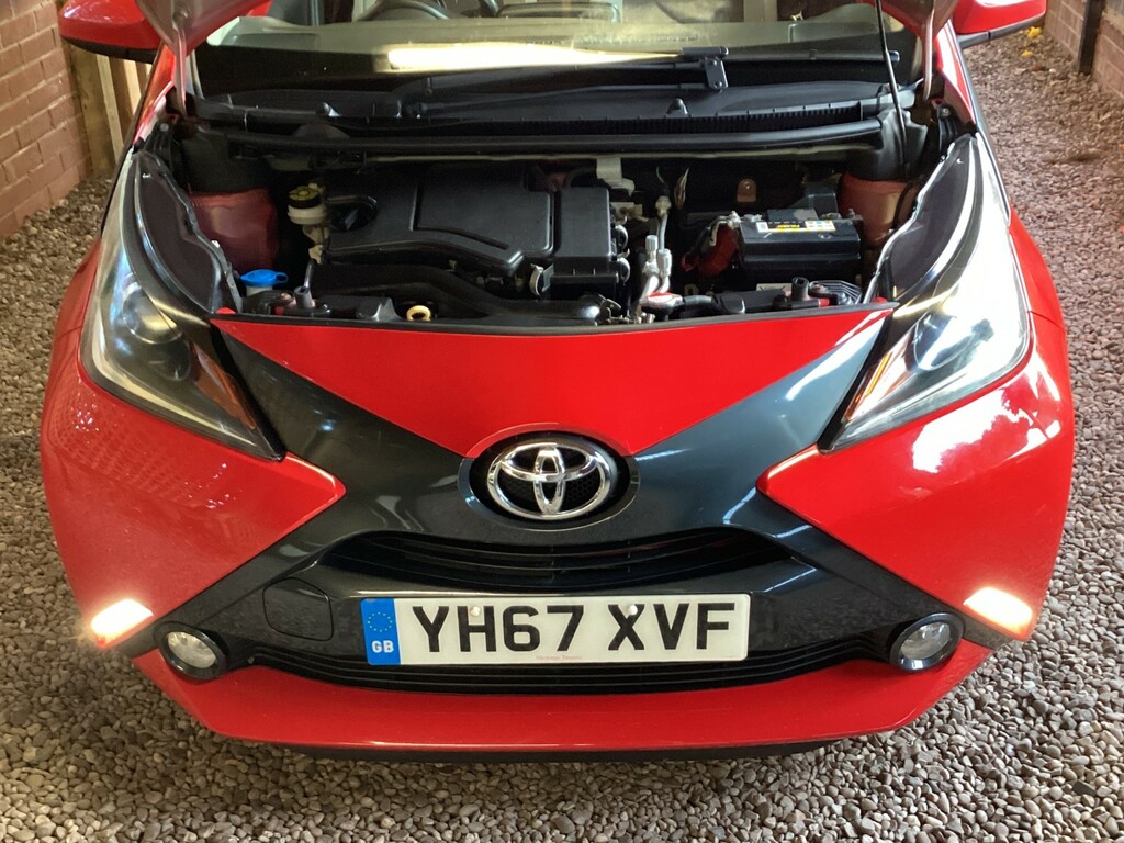 Toyota Aygo Hatchback Grey #29