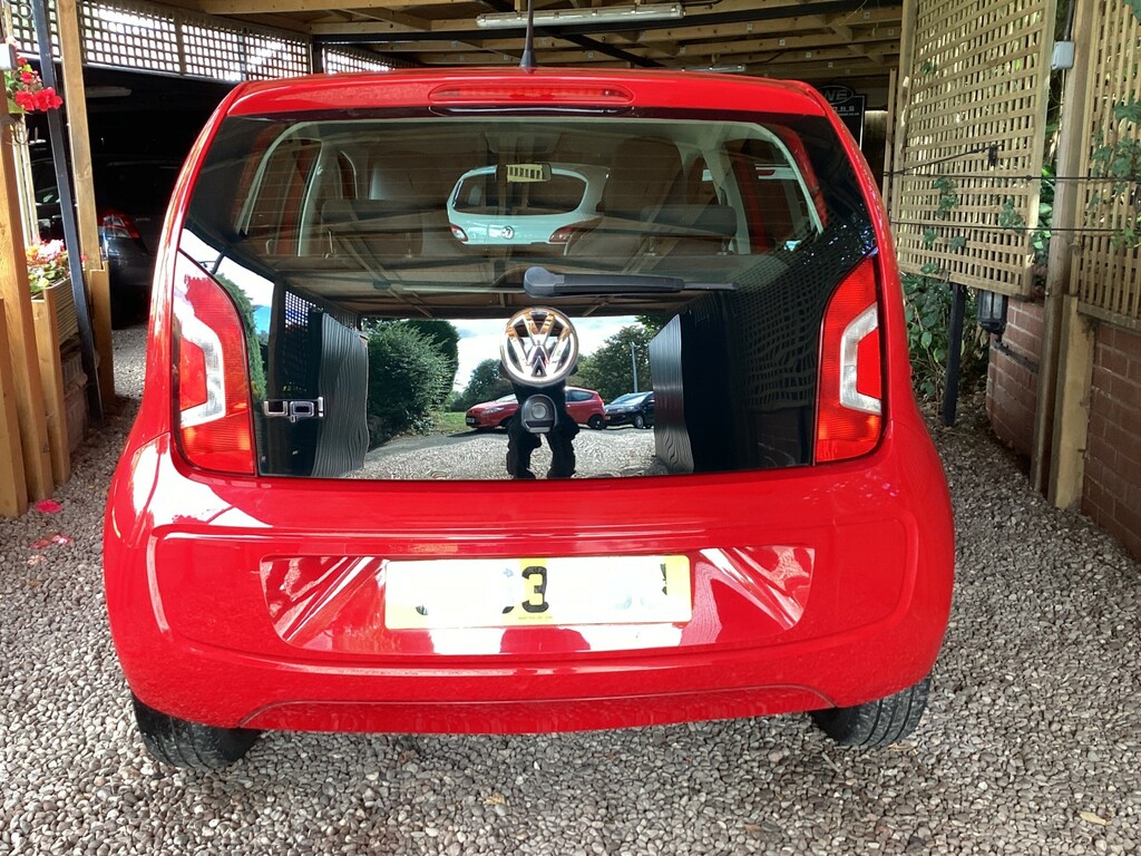Volkswagen Up 1.0 Move Up Red #6