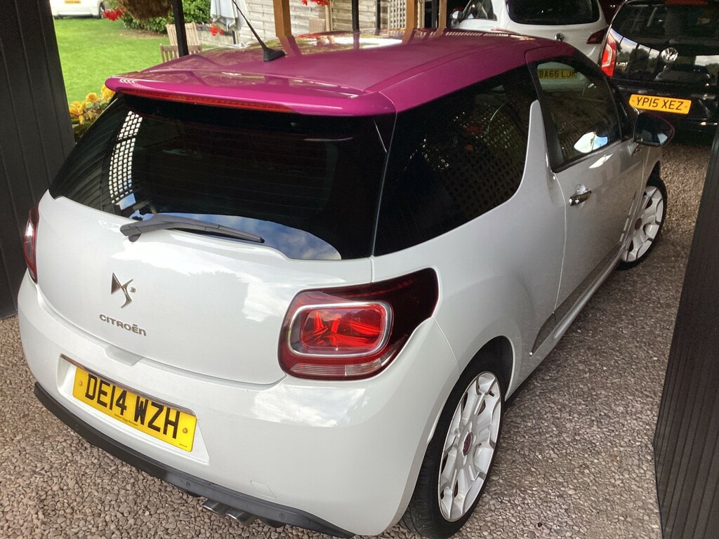 Citroen DS3 1.6 E-hdi Airdream Dsport Pink White #2