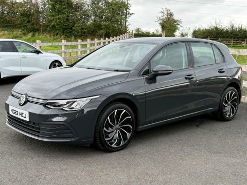 Volkswagen Golf 2.0 Tdi Life ND23HEJ #4