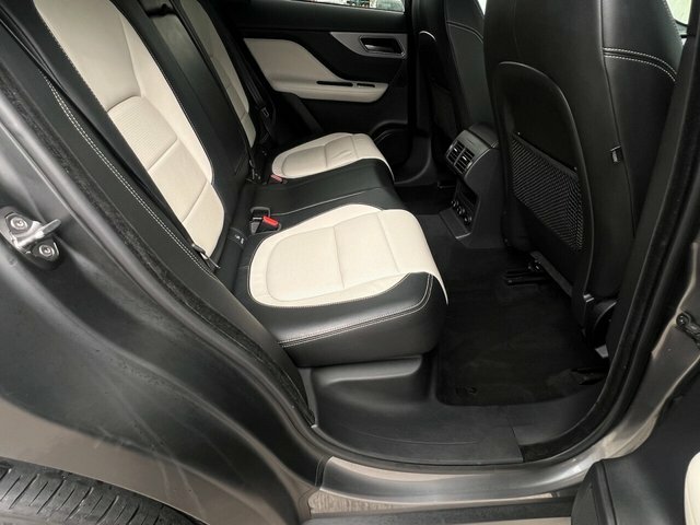 Jaguar F-Pace 2.0 Prestige Awd 178 Bhp Blue #42