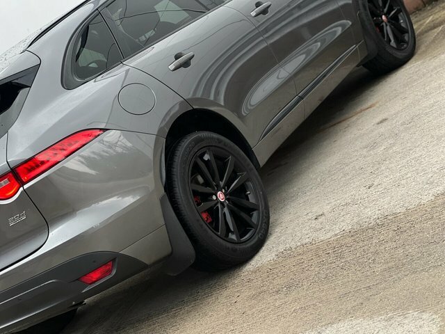 Jaguar F-Pace 2.0 Prestige Awd 178 Bhp Blue #25