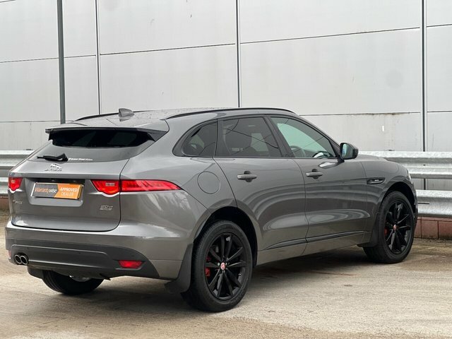 Jaguar F-Pace 2.0 Prestige Awd 178 Bhp Blue #18