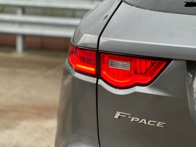 Jaguar F-Pace 2.0 Prestige Awd 178 Bhp Blue #23