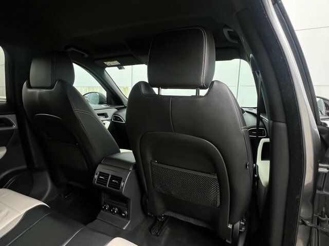 Jaguar F-Pace 2.0 Prestige Awd 178 Bhp Blue #44