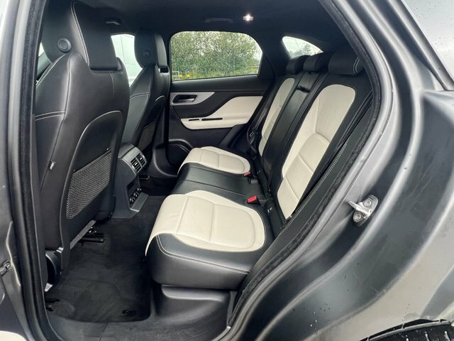 Jaguar F-Pace 2.0 Prestige Awd 178 Bhp Blue #37