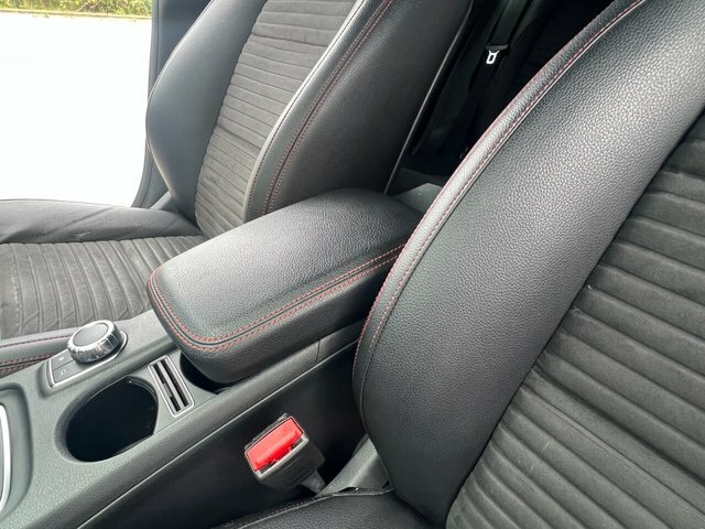 Mercedes-Benz CLA Class Cla 180 Amg Line Black #49