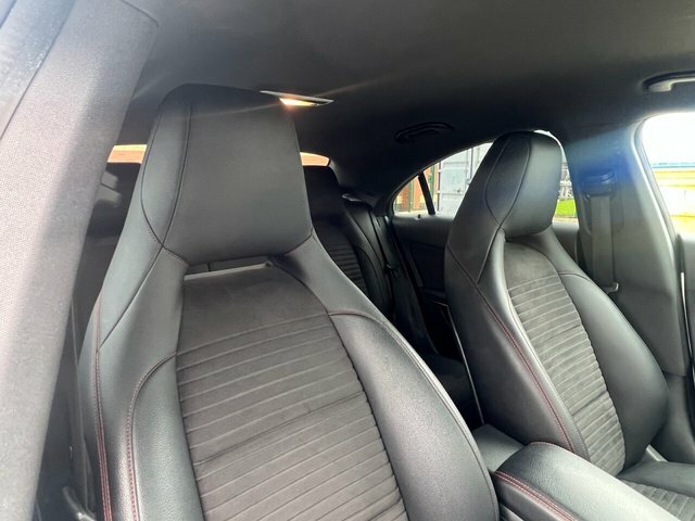 Mercedes-Benz CLA Class Cla 180 Amg Line Black #44