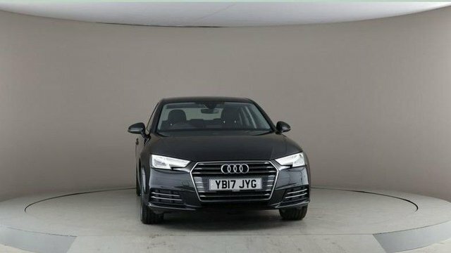 Audi A4 Tfsi Sport Black #3