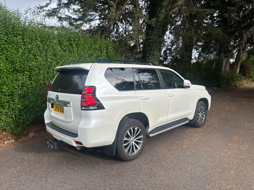 Toyota Land Cruiser 2.8D Invincible Suv 4Wd Euro 6 S White #3