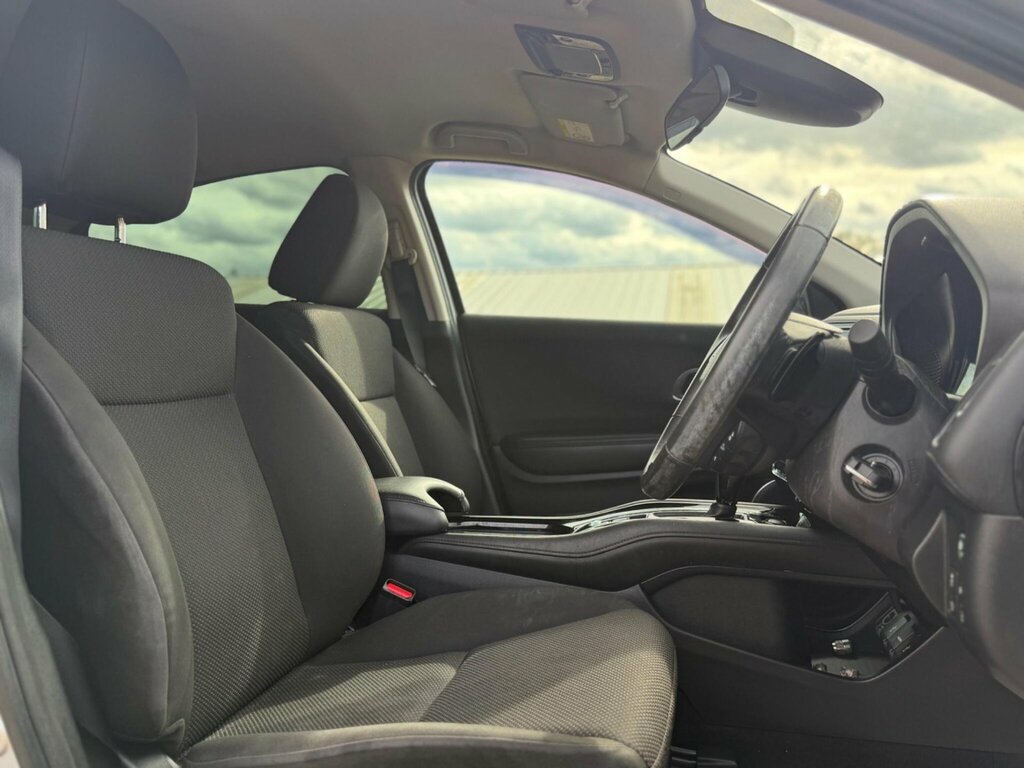 Honda Hr-V Hatchback Black #16