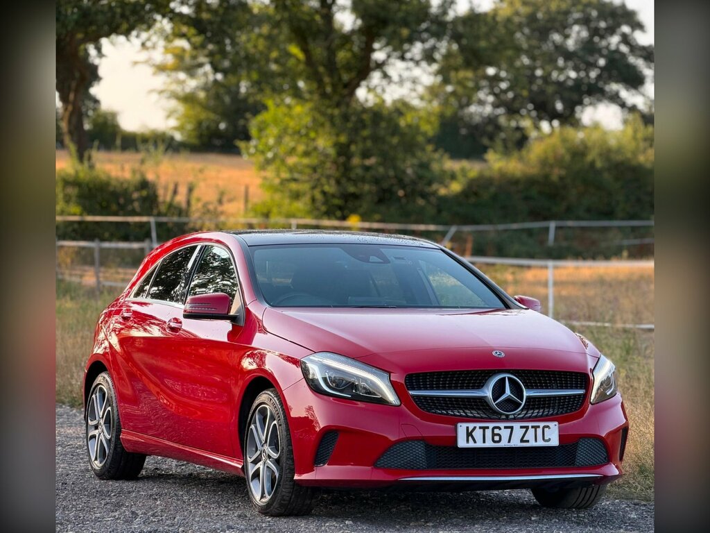 Mercedes-Benz A Class 2.1 A200d Sport Edition Plus 7G-dct Euro 6 Ss 5 Red #2