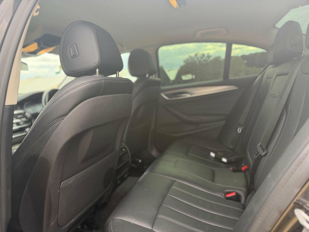 BMW 5 Series 520D M Sport Black #12