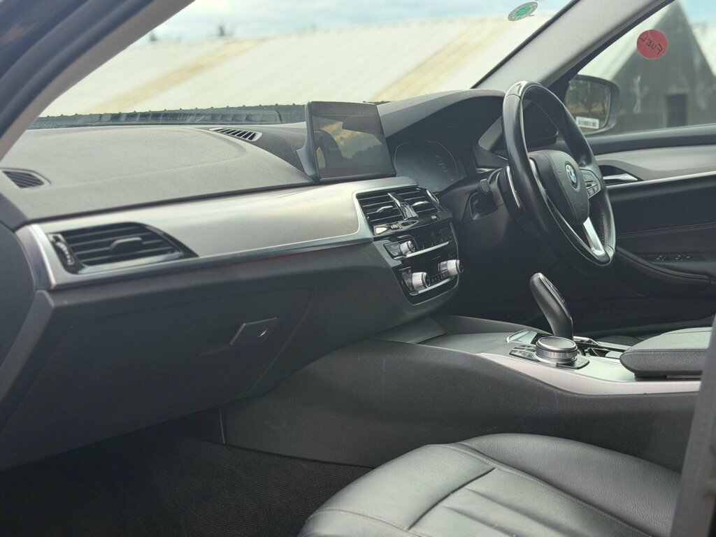 BMW 5 Series 520D M Sport Black #15