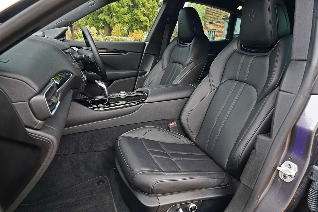 Maserati Levante Modena Grey #12