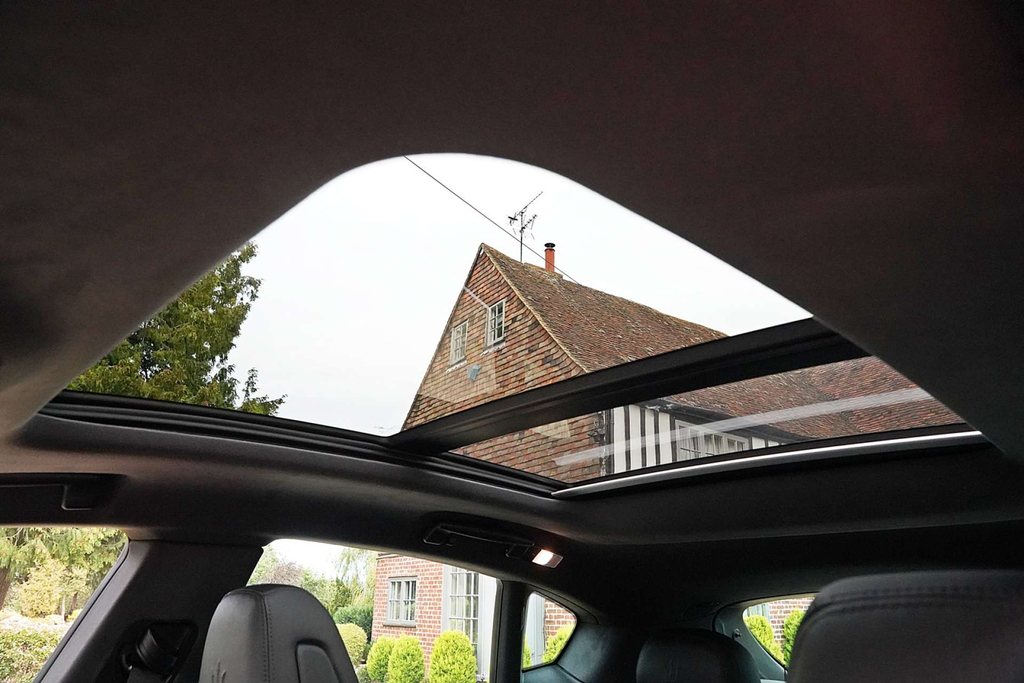 Maserati Levante Modena Grey #14