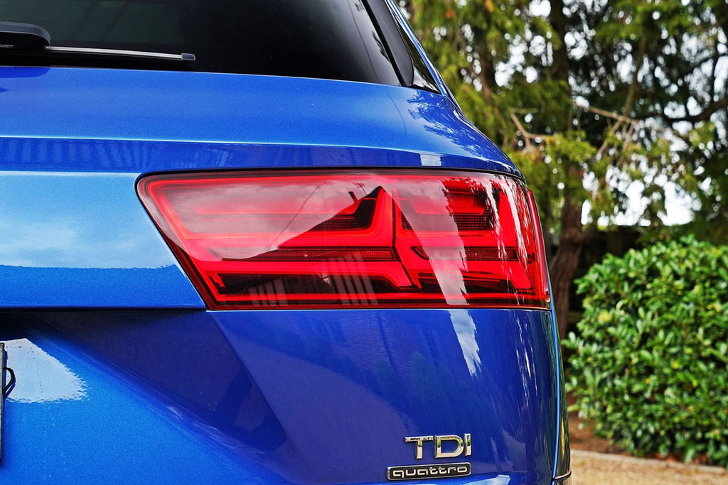 Audi Q7 S Line Tdi Quattro 4Wd Blue #5