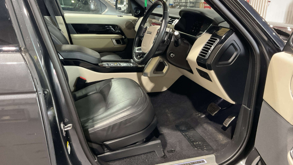 Land Rover Range Rover Suv Black #7