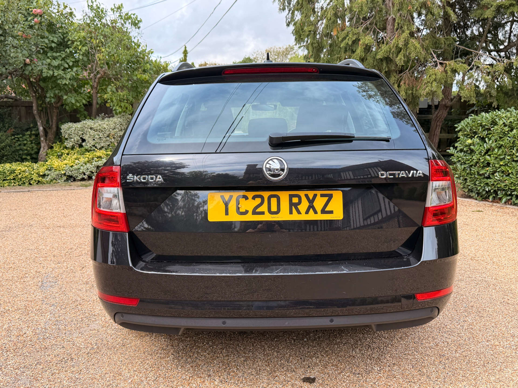 Skoda Octavia Se Technology Tsi Black #4