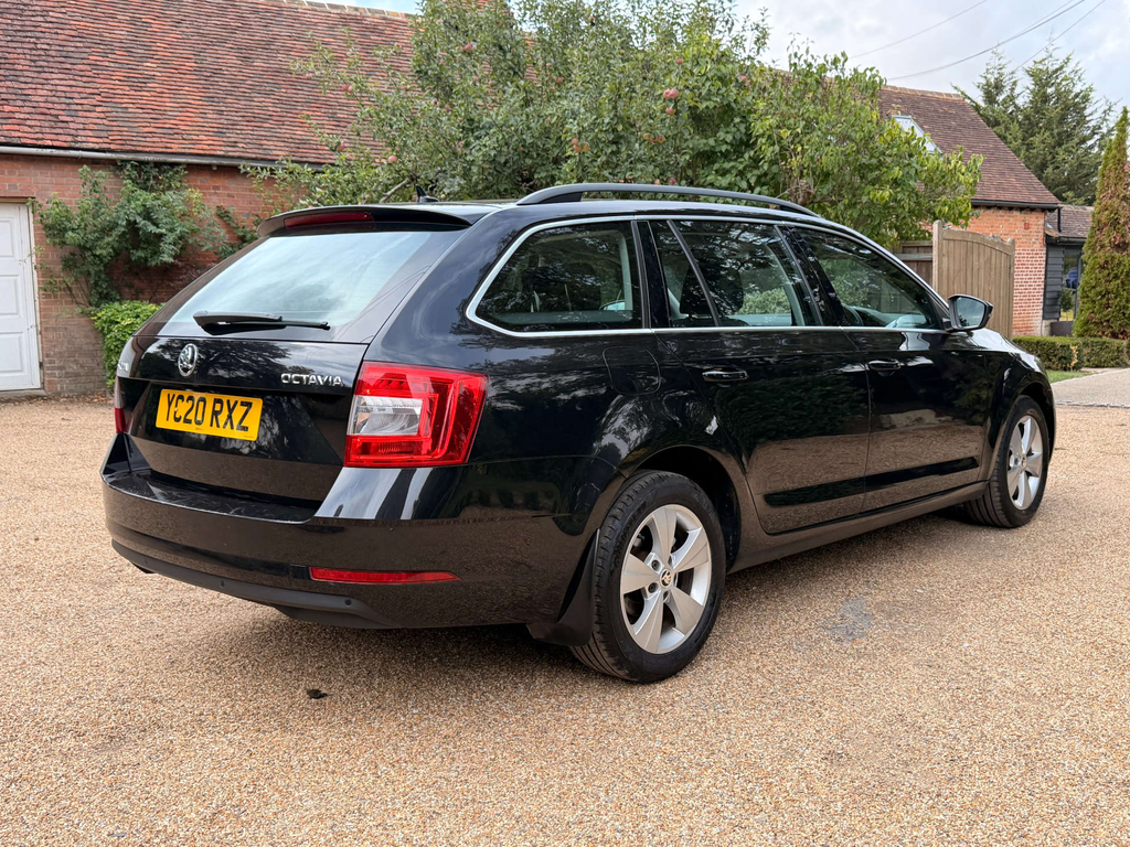 Skoda Octavia Se Technology Tsi Black #5